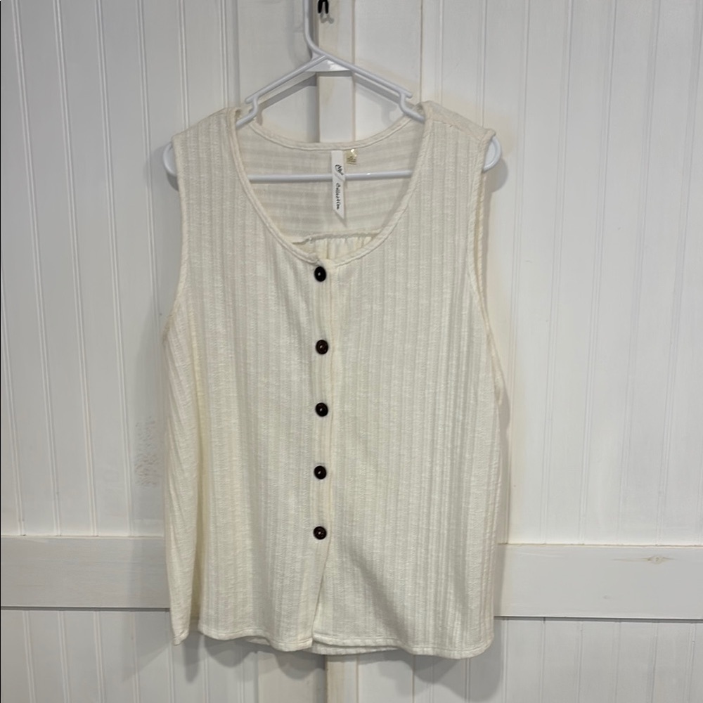 NY Collection Cream Ribbed Tank Top W/button front size XL